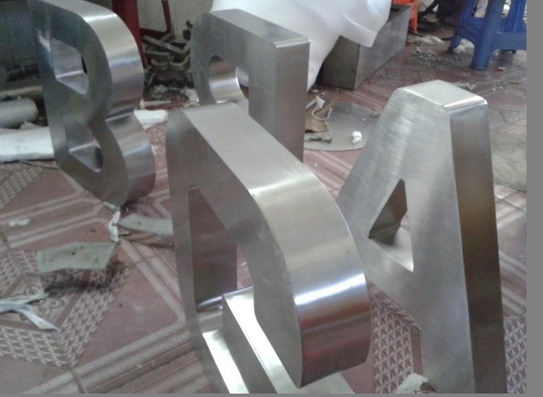 這些精工字，不單符合戶外展示，還可以是企業(yè)最搶眼的形象16