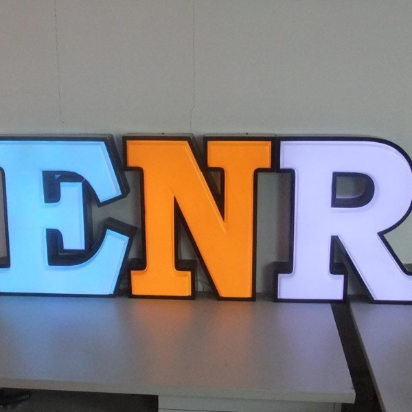 吸塑字吸塑發(fā)光字 吸塑字吸塑發(fā)光字