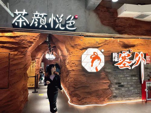 走訪長沙、重慶等地后，我總結(jié)出一套廣告牌“吸金術(shù)”2