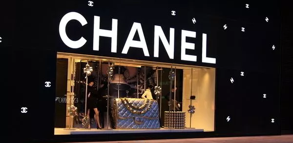 餐飲店的“招財”門頭應(yīng)該怎么樣做，你的招牌做對了嗎15