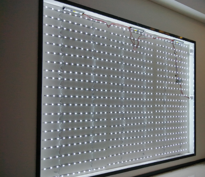 燈箱發(fā)展二零零零多年，如今的鏤空燈箱有哪些種類4